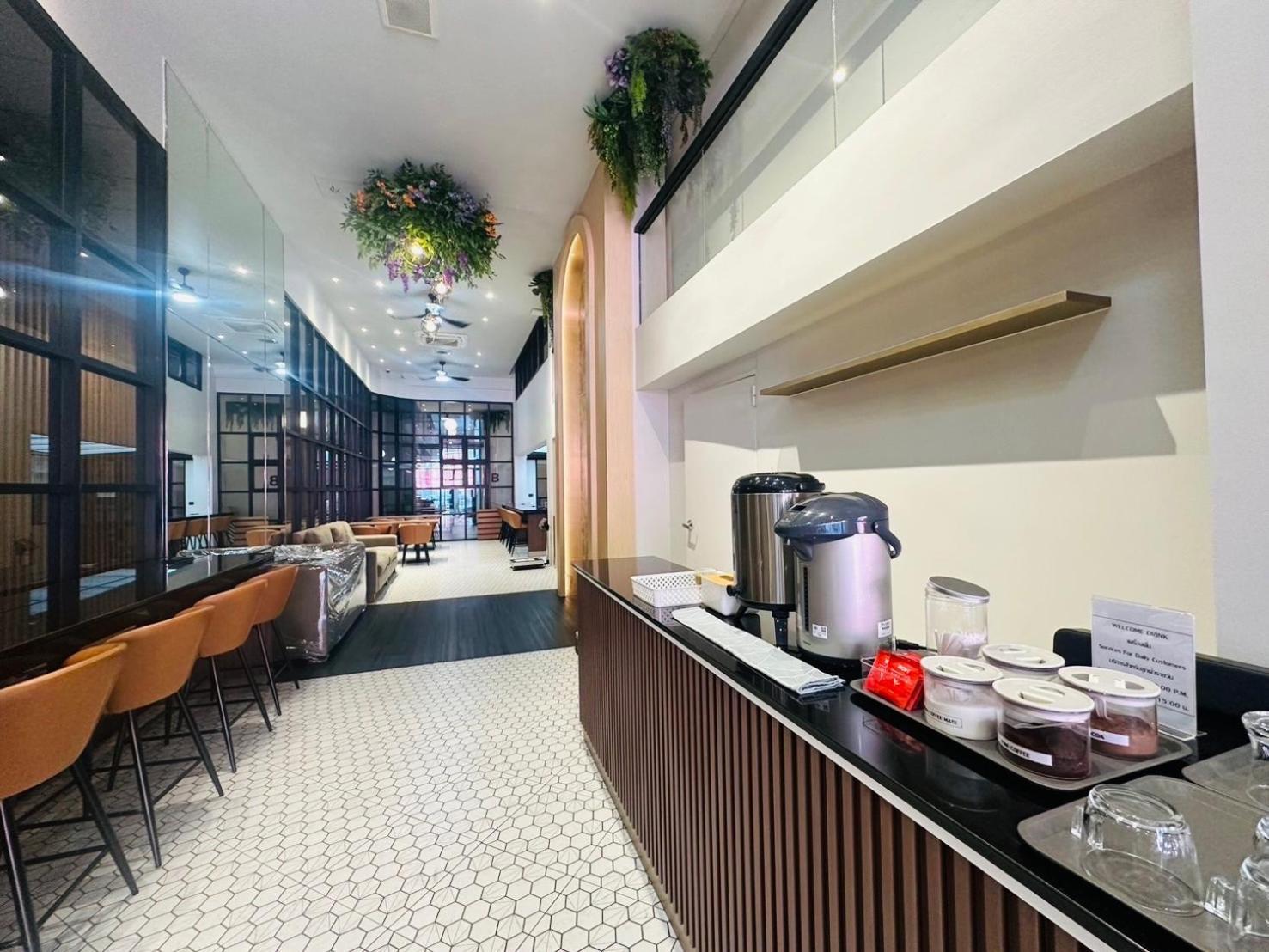 14 Sathorn Hotel No-Parking Bangkok Ngoại thất bức ảnh